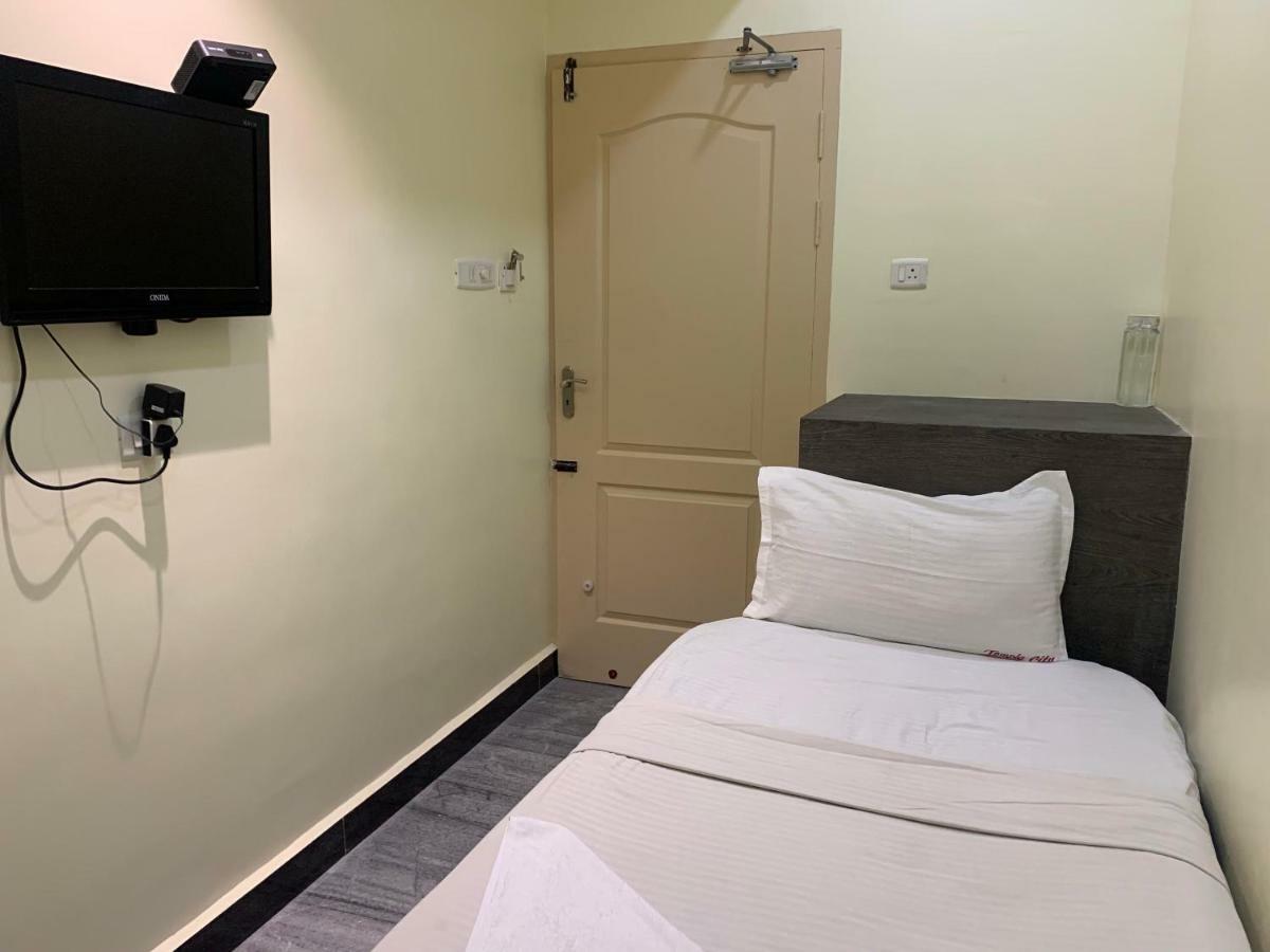 Hotel Temple City Madurai Exterior foto